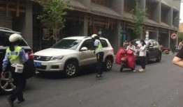 临汾今日头条爆料车祸,惊魂一幕！车祸现场惨烈，紧急救援展开