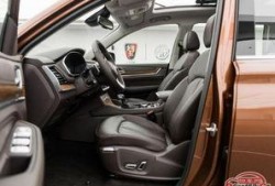 荣威rx8最新爆料视频,硬派SUV实力升级，性能与颜值双提升